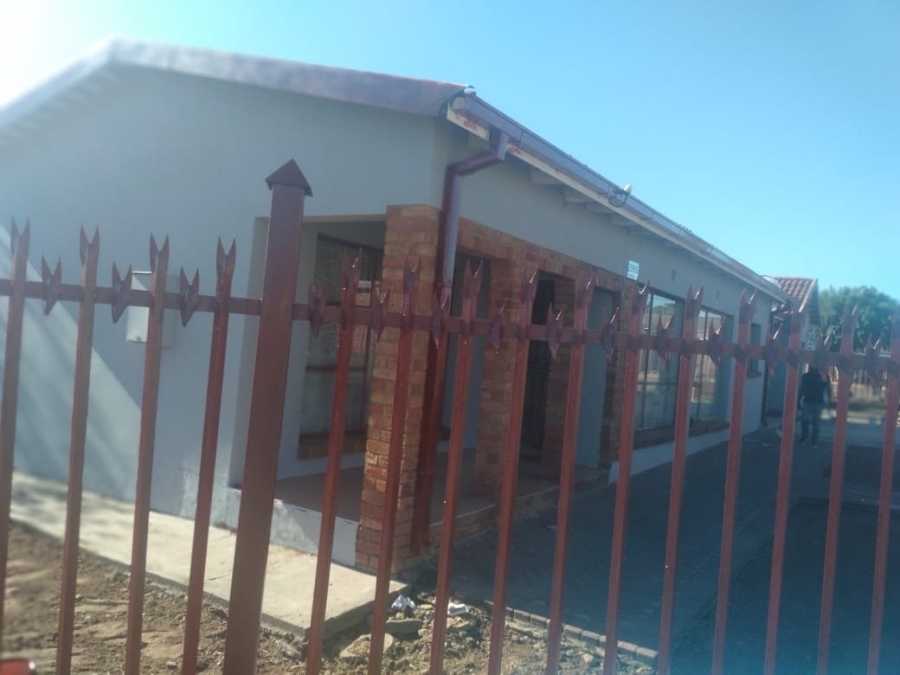 3 Bedroom Property for Sale in Rocklands Free State
